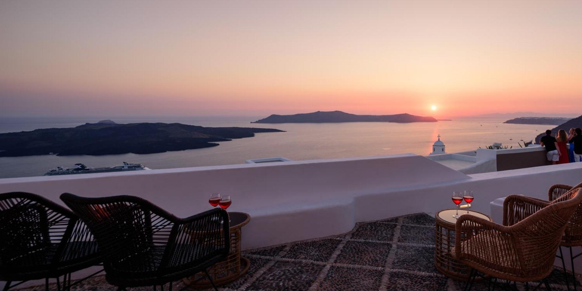 Anemos Family Suites Fira  Dış mekan fotoğraf