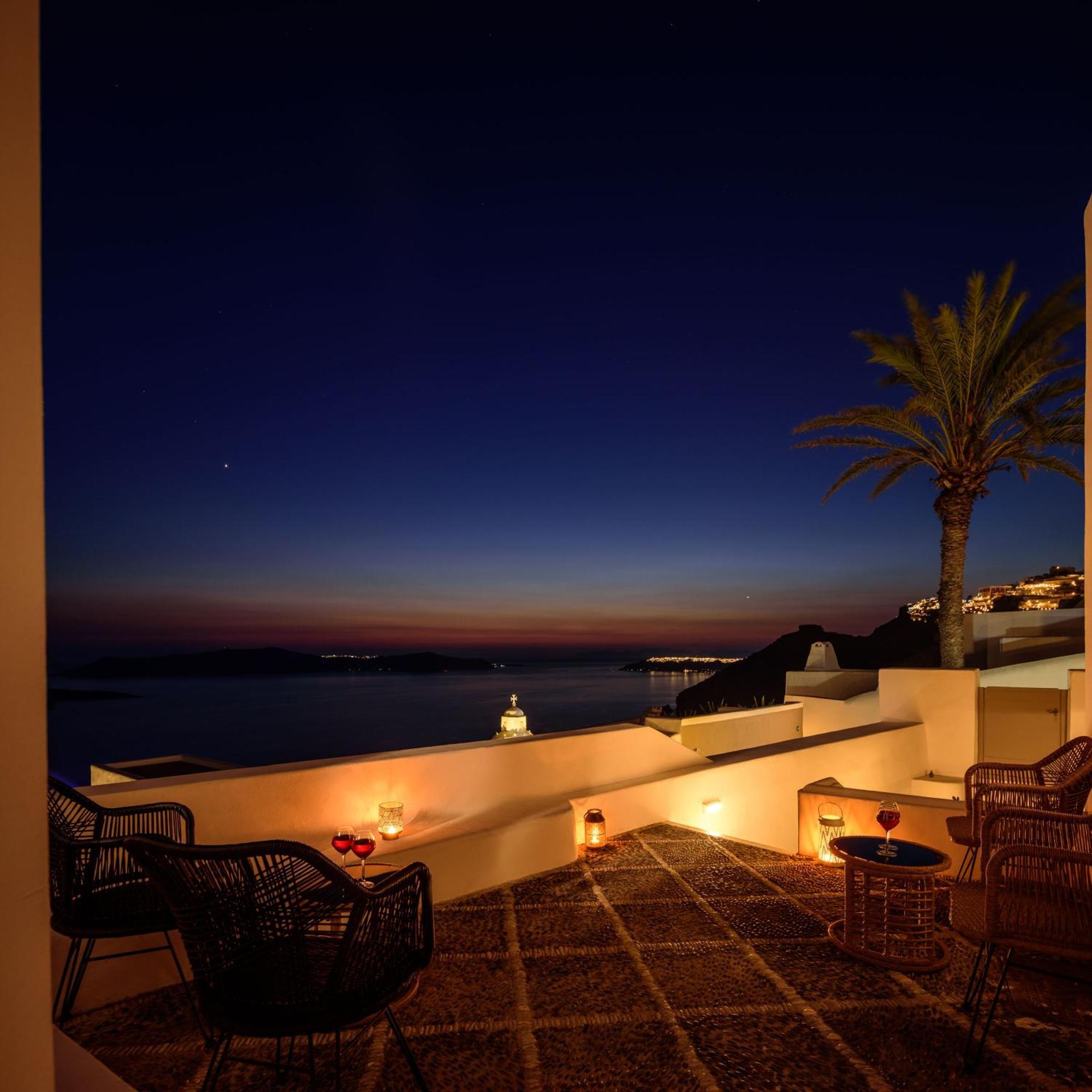 Anemos Family Suites Fira  Dış mekan fotoğraf