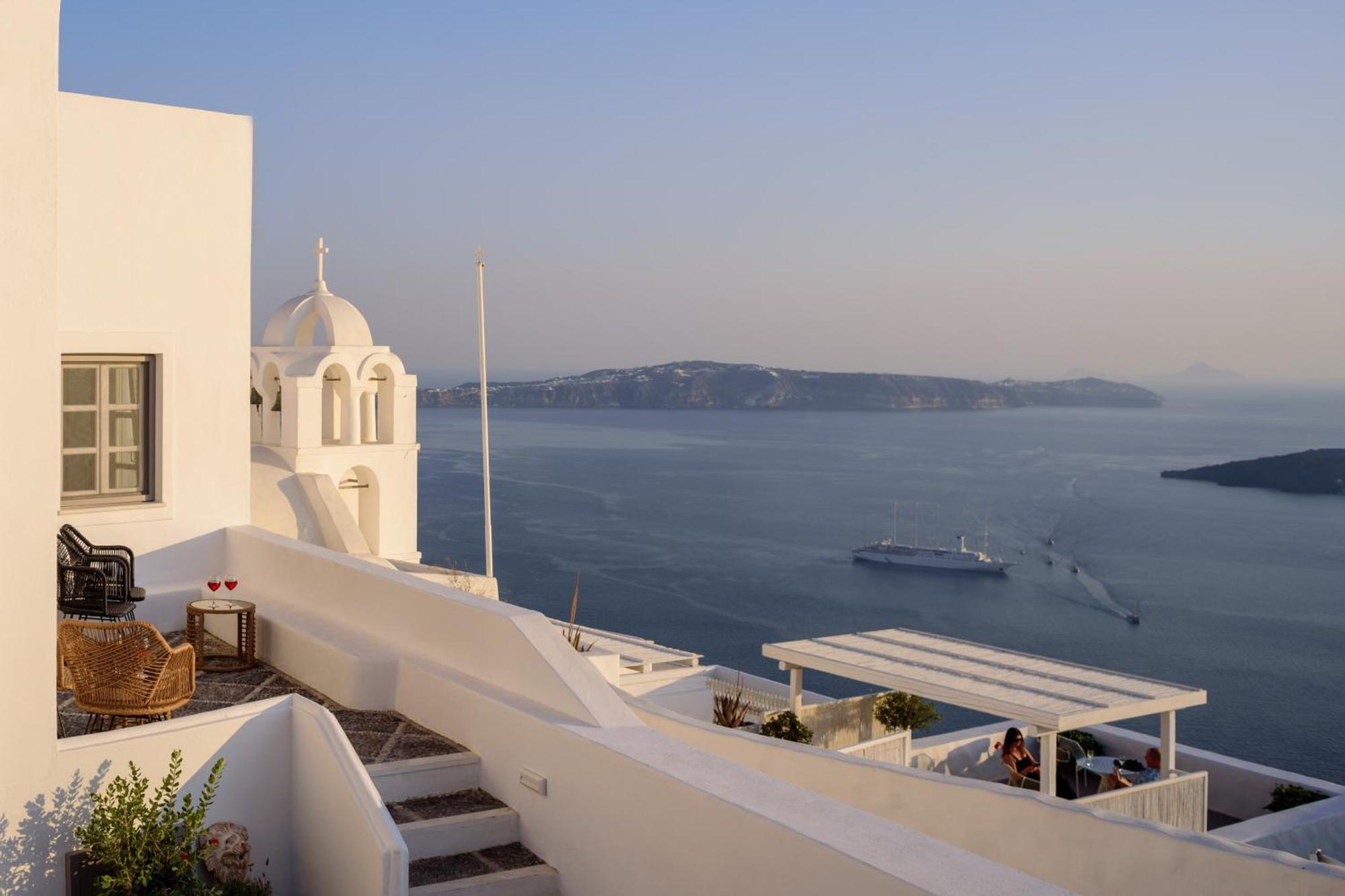 Anemos Family Suites Fira  Dış mekan fotoğraf