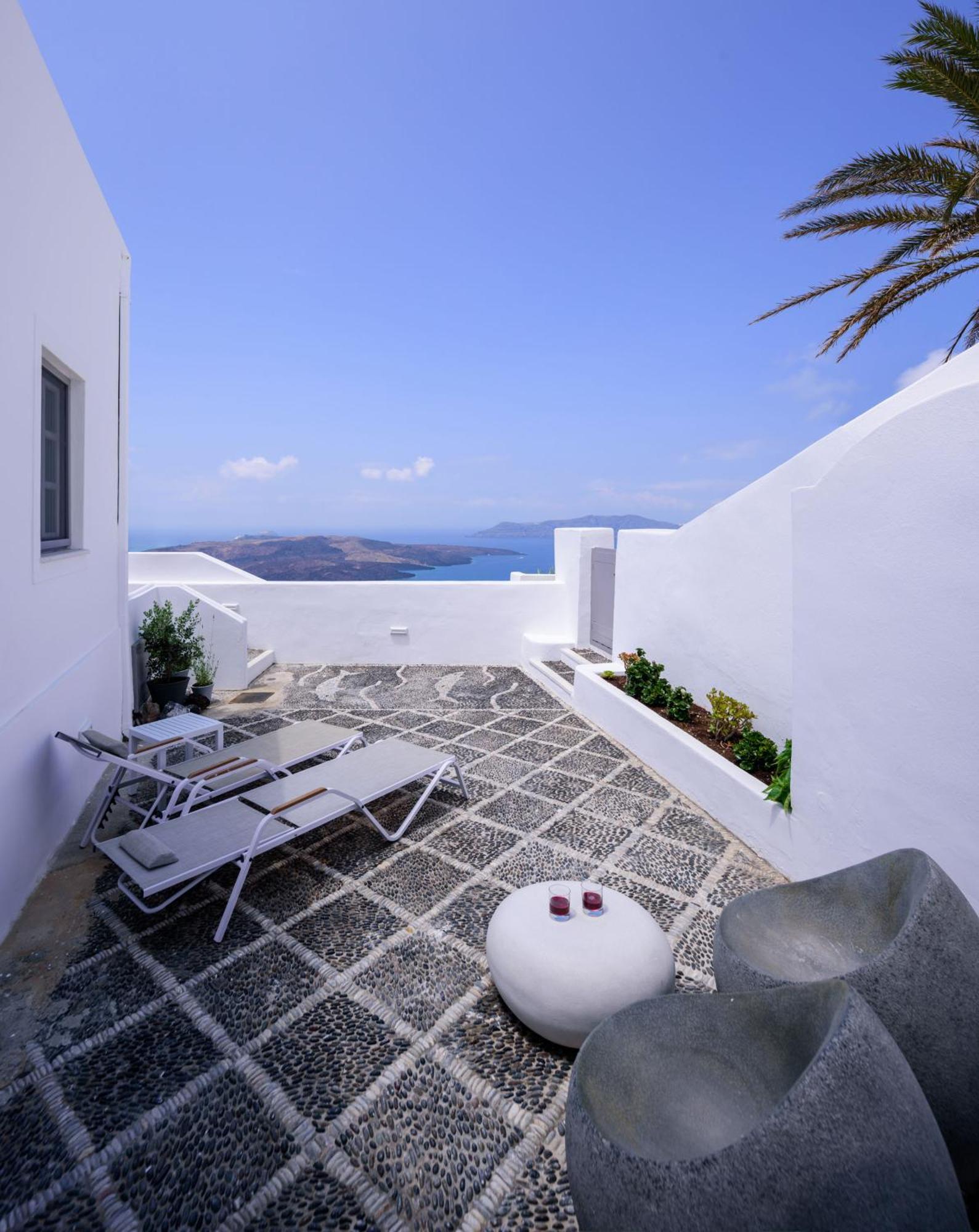 Anemos Family Suites Fira  Dış mekan fotoğraf