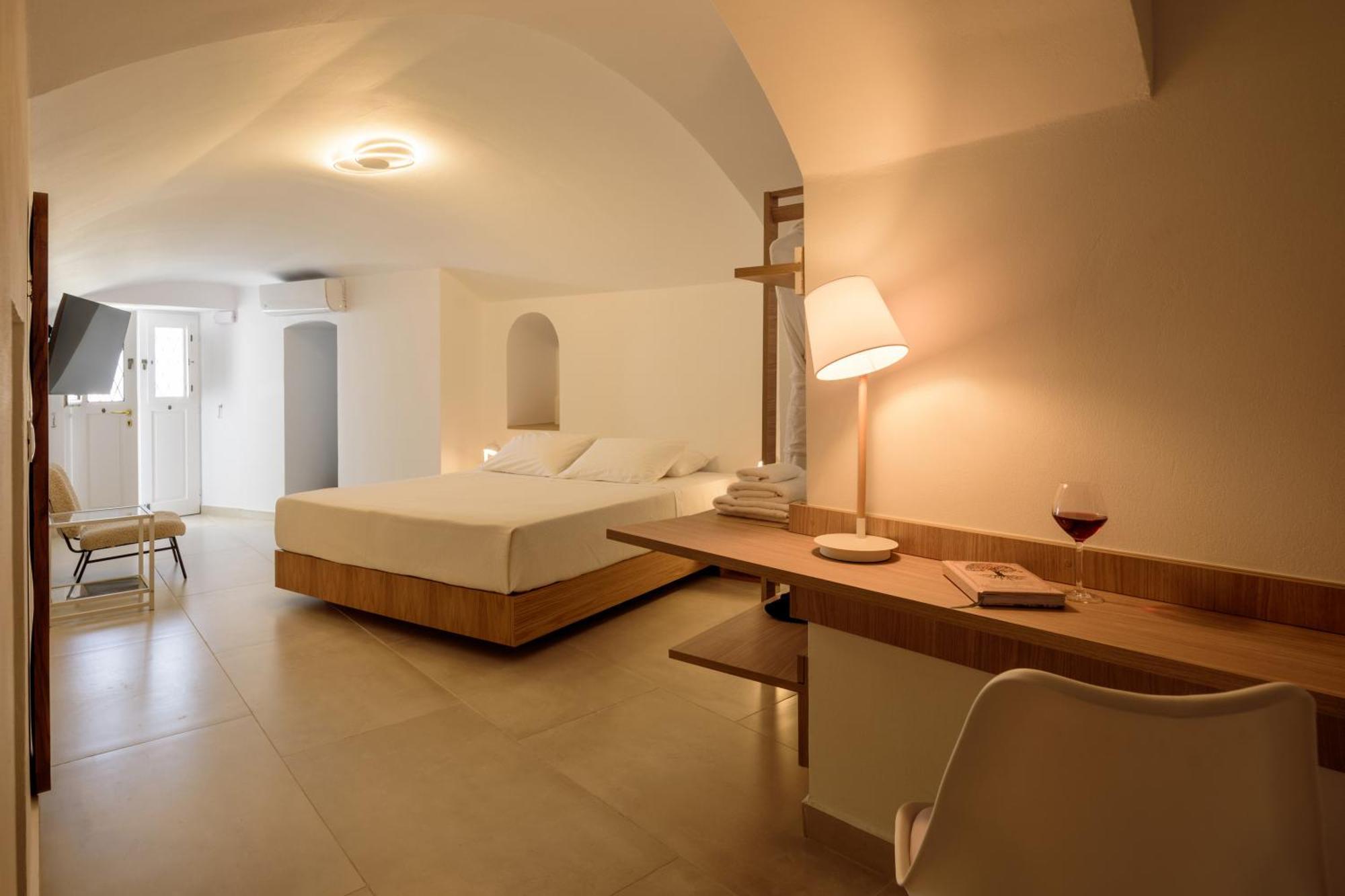 Anemos Family Suites Fira  Dış mekan fotoğraf