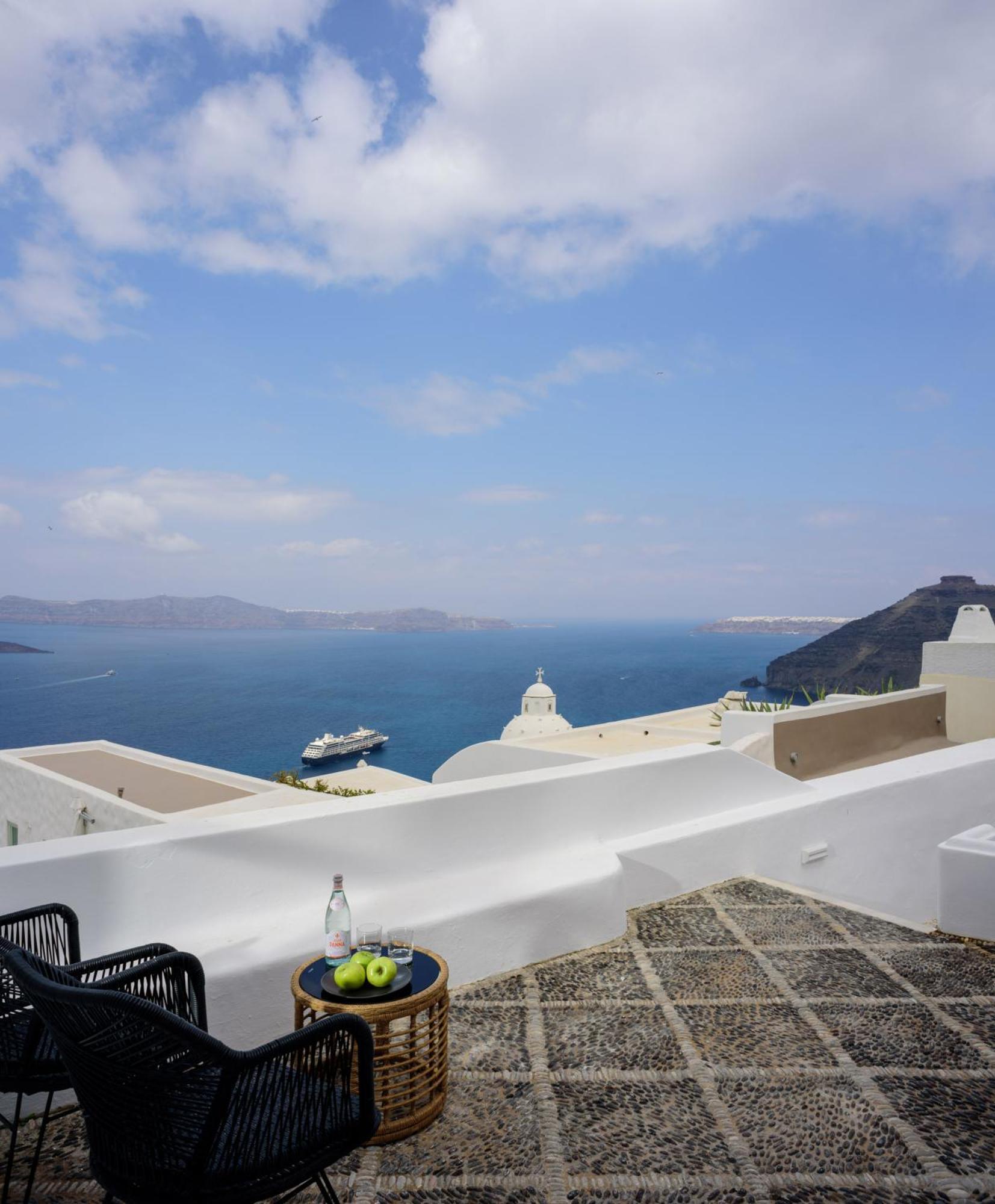 Anemos Family Suites Fira  Dış mekan fotoğraf
